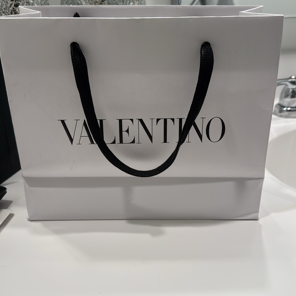 Valentino Garavani Black Crescent Clutch - Picture 8 of 8